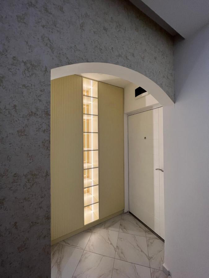Center Deluxe Studio Apartment Nikšić Exterior foto